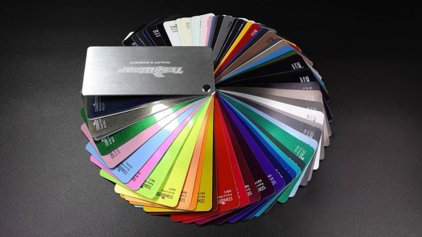 Az autófólia márka első paletta - Kép Teckwrap autófólia első színskálája - Fotó