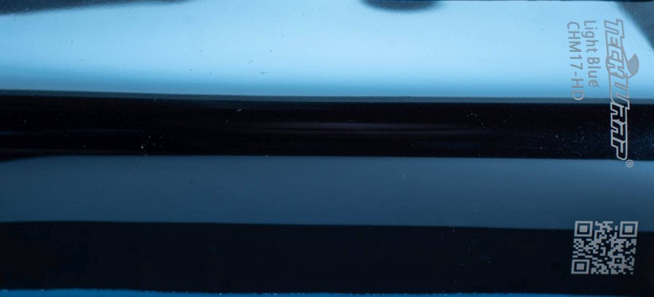 Teckwrap CHM17-HD Light Blue chrome autófólia - Kép Teckwrap CHM17-HD Light Blue világos kék króm autófólia - Fotó